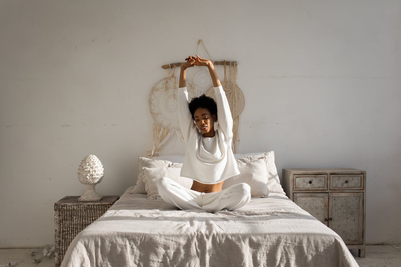 Tips for Establishing a Calming Wake-Up Routine in Your New Home